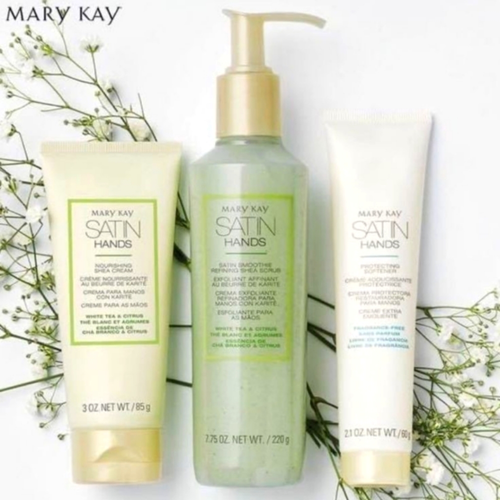 Mary Kay Satin Hands White Tea & Citrus Pampering Set Full Size New in Bag